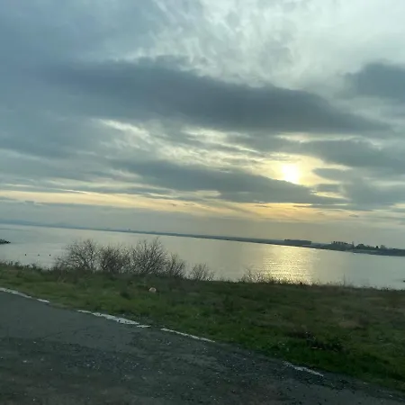 Апартамент Art Marina Cape-private Host