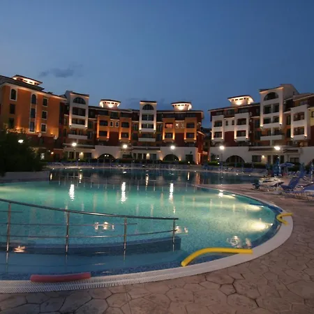 Апартамент Art Marina Cape-private Host Равда