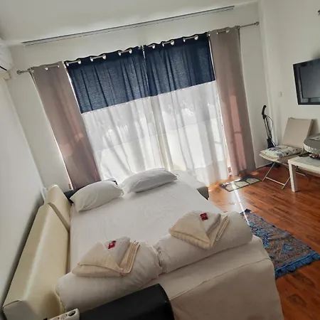 Art Marina Cape-private Host Апартамент