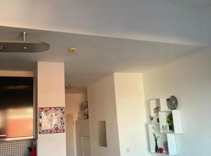 דירה Art Marina Cape-private Host רבדה