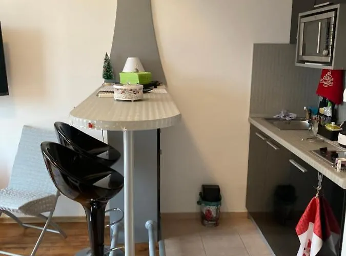 Art Marina Cape-private Host * רבדה