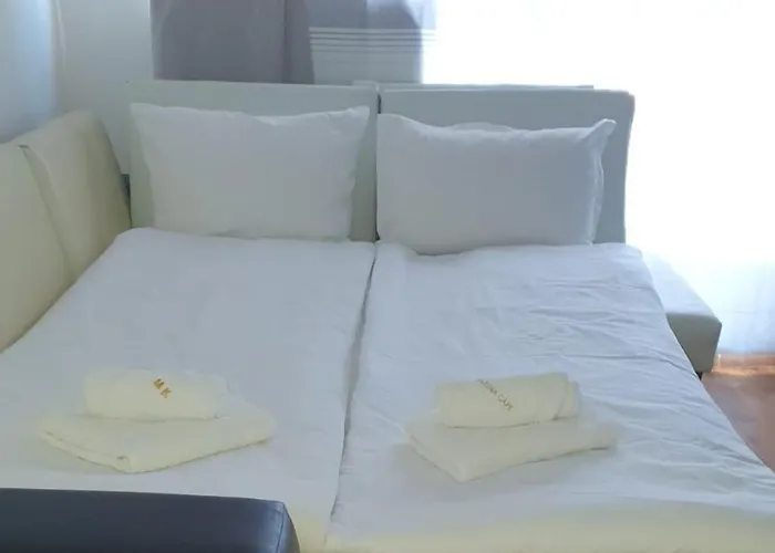 Art Marina Cape-private Host דירה רבדה