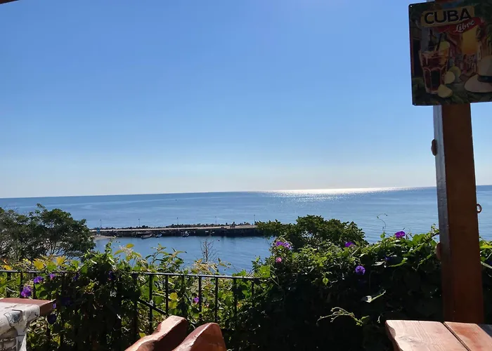 Art Marina Cape-private Host דירה רבדה