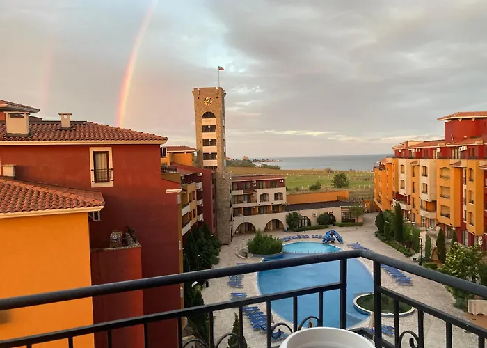 Art Marina Cape-private Host רבדה