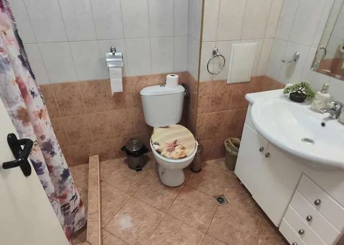 Art Marina Cape-private Host דירה רבדה