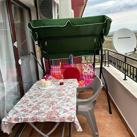 Art Marina Cape-private Host * Ράβντα