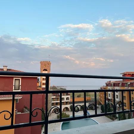 Apartman Art Marina Cape-private Host