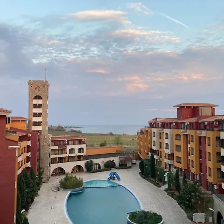 Art Marina Cape-private Host Apartment