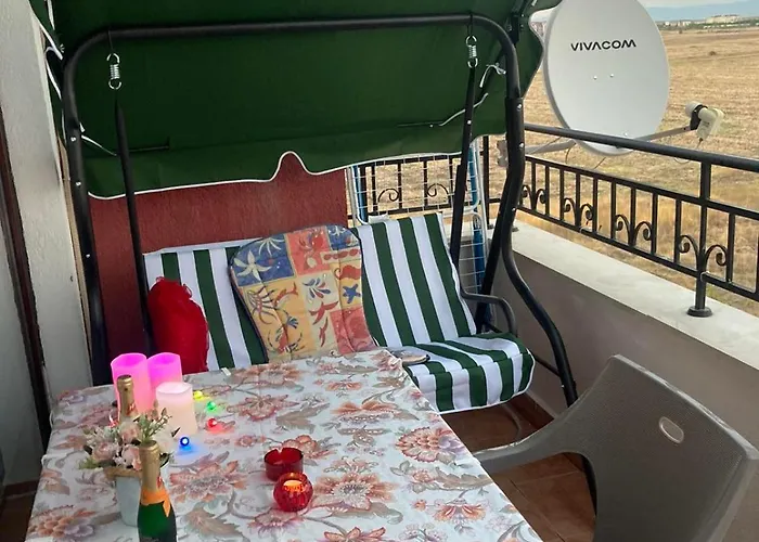 Art Marina Cape-private Host * Ravda